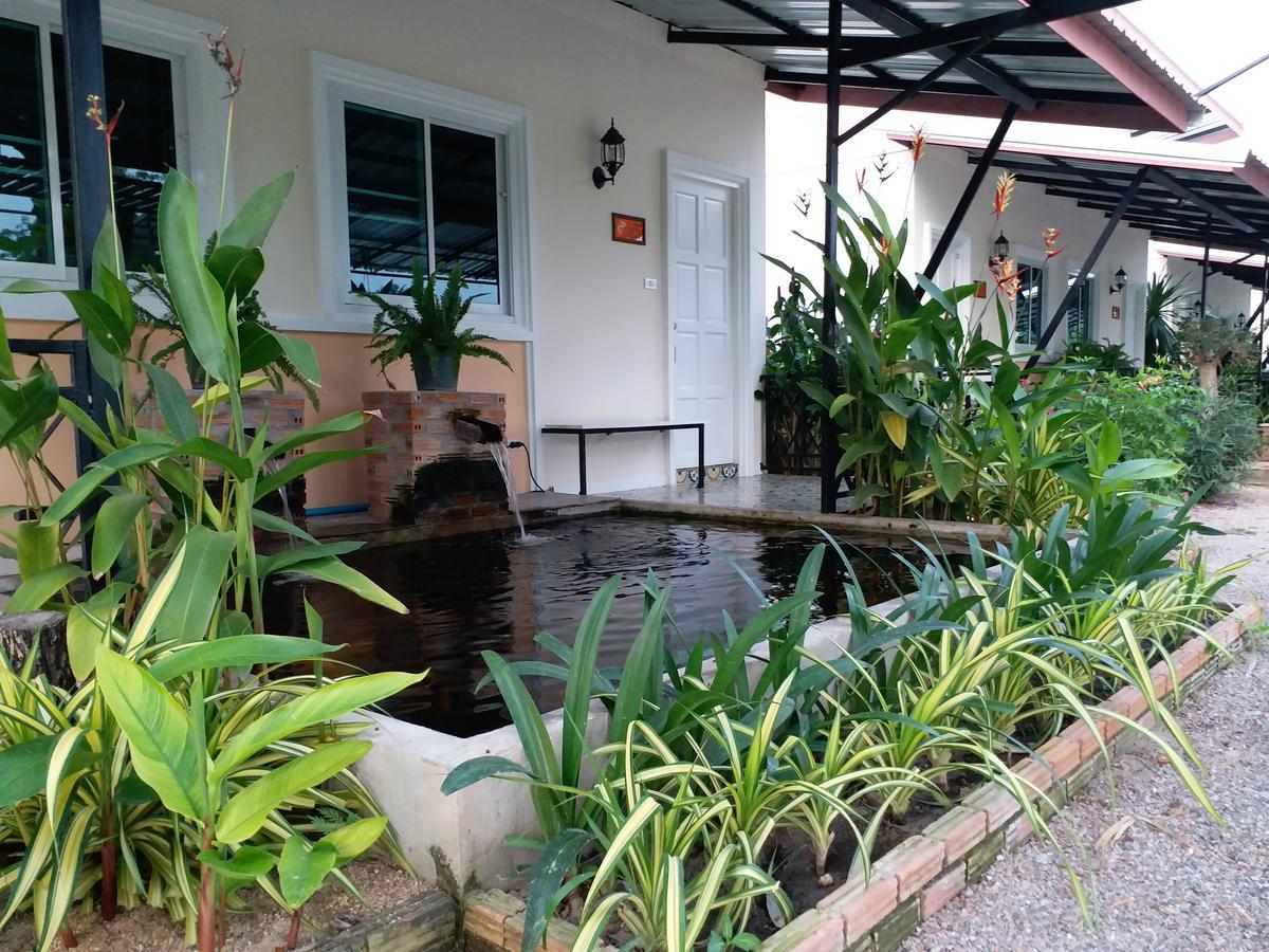 Fancy Carp Resort Cha-Am Exterior foto