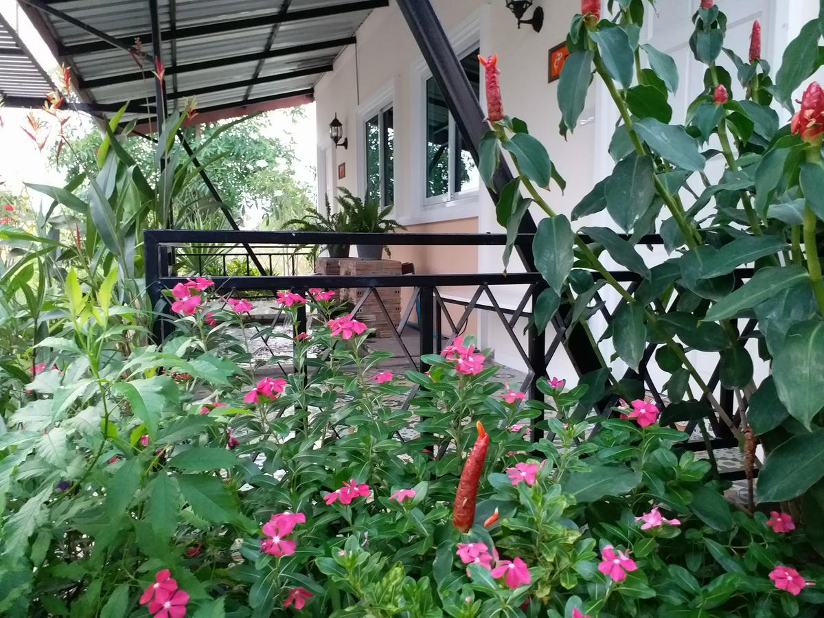 Fancy Carp Resort Cha-Am Exterior foto